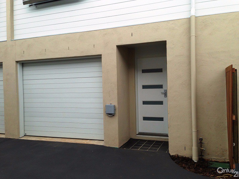 7/11 O’Brien Street, Harlaxton QLD 4350