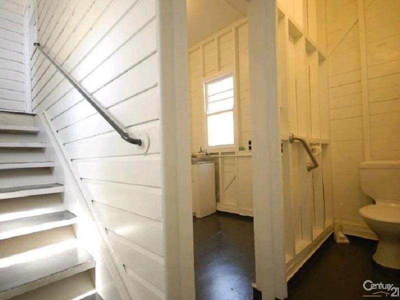 167 North Street, Rockville QLD 4350