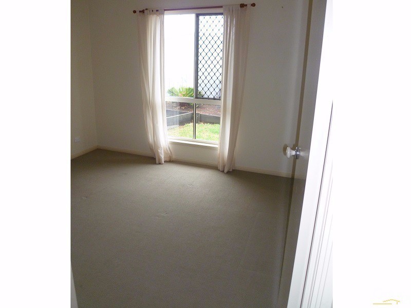 6 Batch Court, Harristown QLD 4350