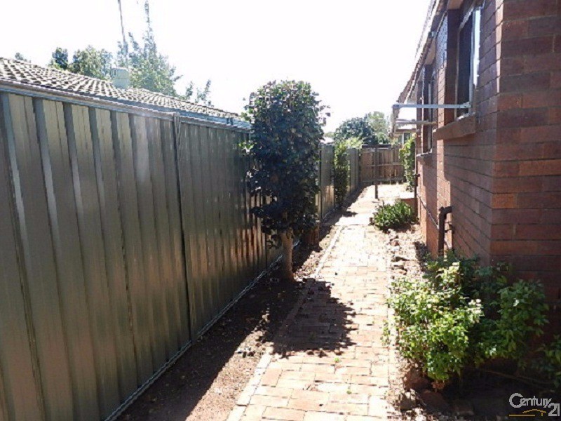 7 Arlaw Street, Centenary Heights QLD 4350