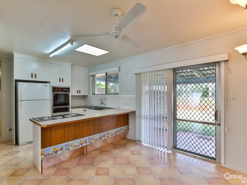 52 Fitzpatrick Street, Wilsonton QLD 4350