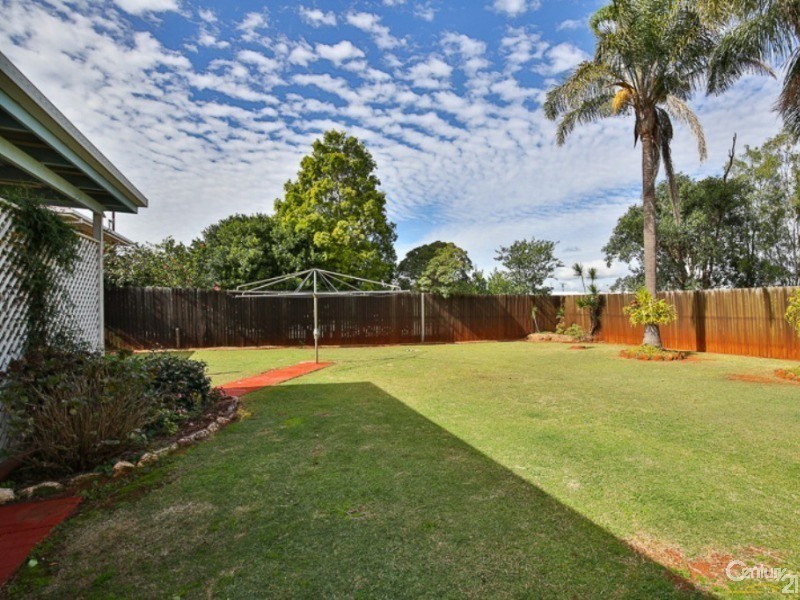 52 Fitzpatrick Street, Wilsonton QLD 4350
