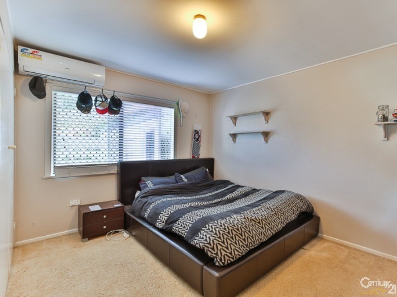 16 Skehan Street, Centenary Heights QLD 4350