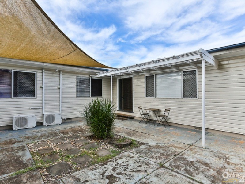 16 Skehan Street, Centenary Heights QLD 4350