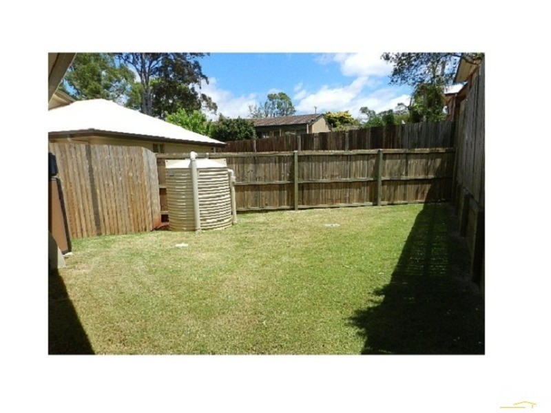 The Groves – 16 Anzac Avenue, Newtown QLD 4350