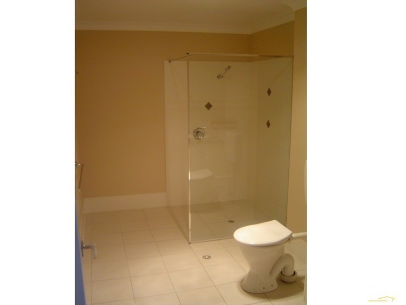 2/2 Balanga Court, South Toowoomba QLD 4350