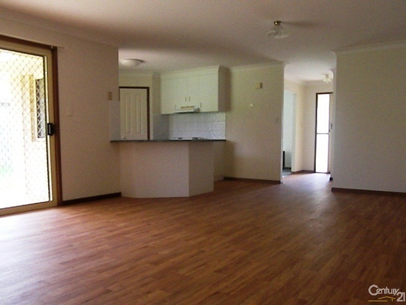 13 Elvery Court, Middle Ridge QLD 4350