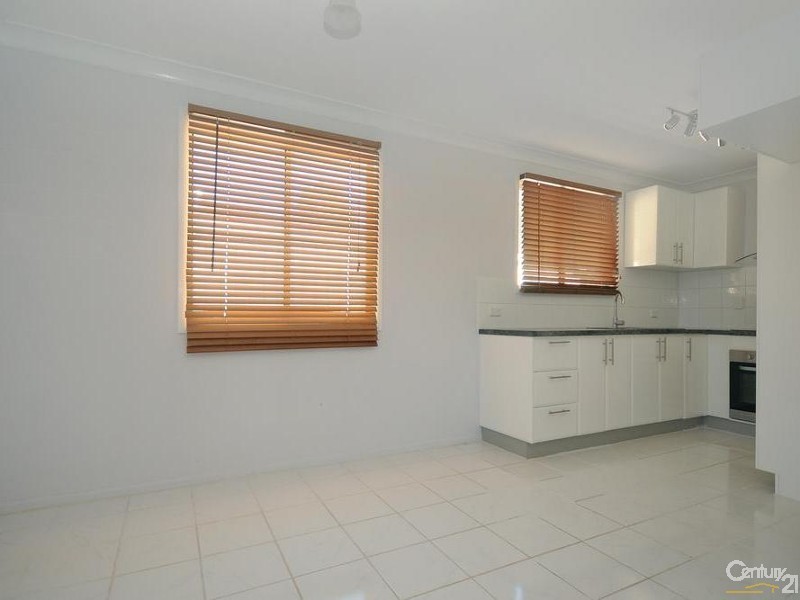 4 Airforce Road, Helidon QLD 4344