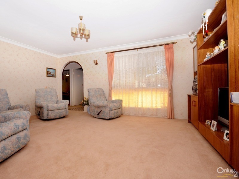 16 Arabian Street, Harristown QLD 4350