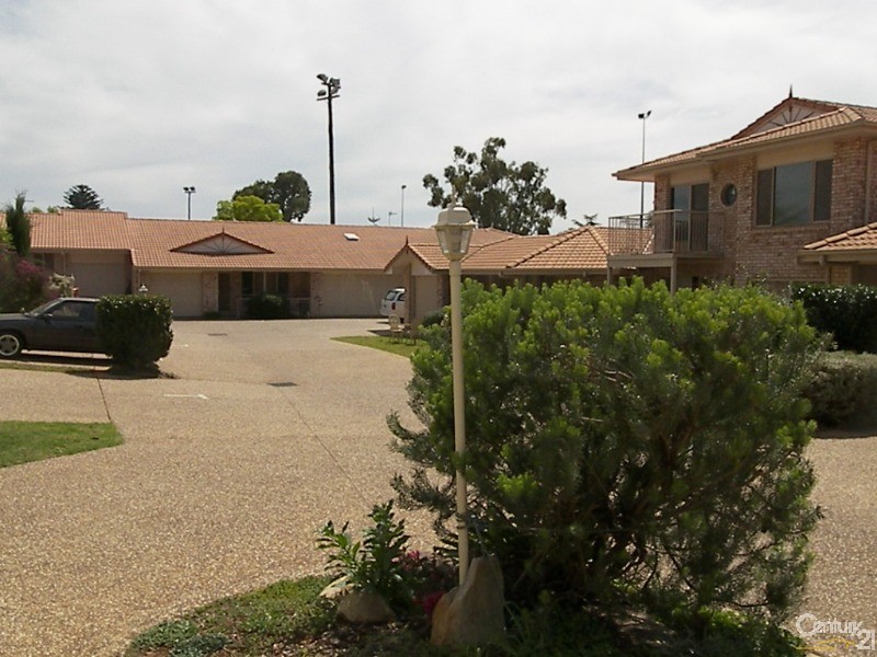 12/23 Lendrum Street, Newtown QLD 4350
