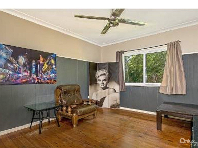 37  East Street, East Toowoomba QLD 4350