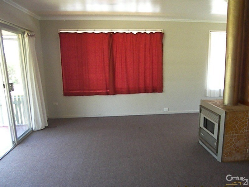 194 Alderley Street, Centenary Heights QLD 4350