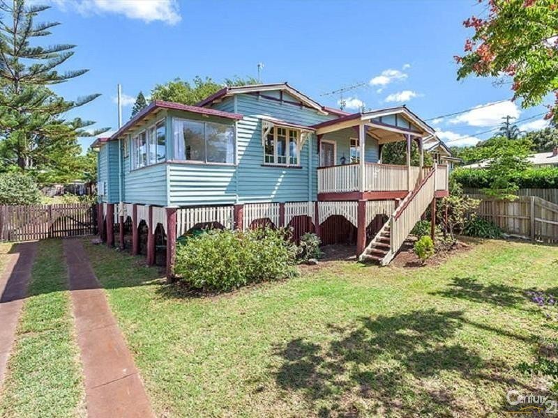 165 West Street, Newtown QLD 4350