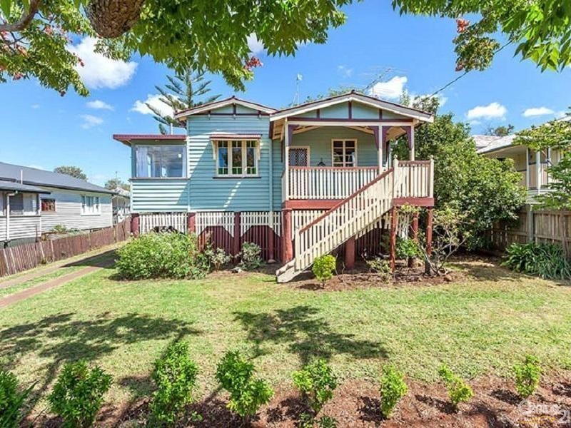 165 West Street, Newtown QLD 4350