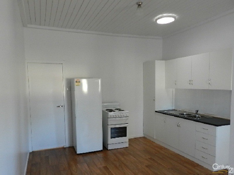 7-9 Geraghty Street, Cecil Plains QLD 4407