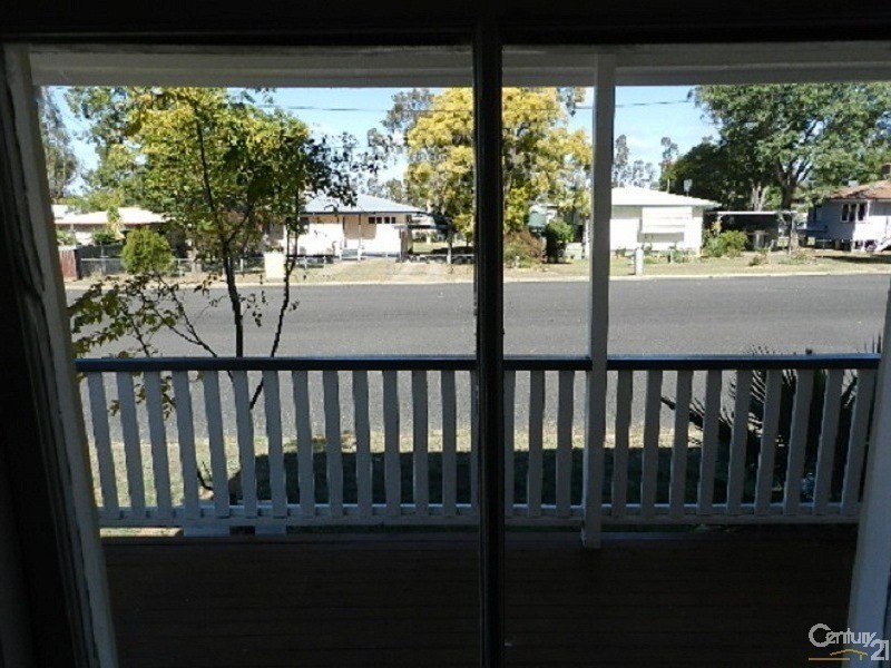 7-9 Geraghty Street, Cecil Plains QLD 4407