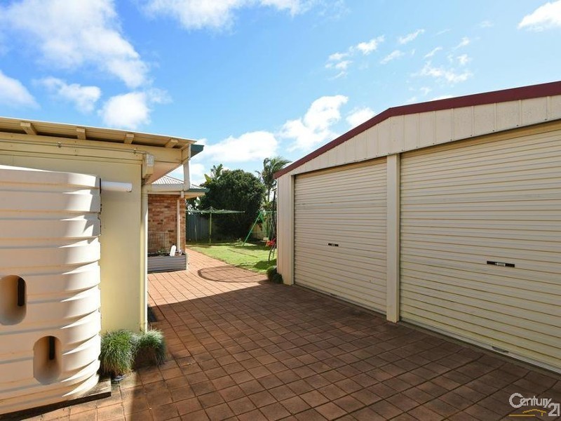 6 Biscay Crescent, Glenvale QLD 4350