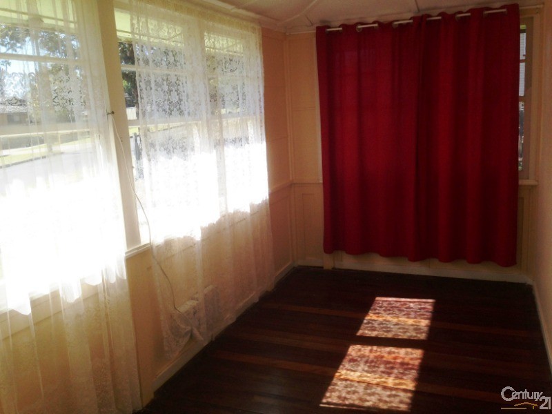 24 Gregory Street, Harlaxton QLD 4350