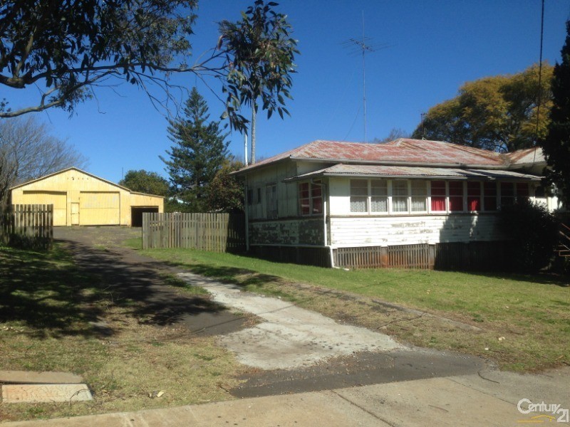 24 Gregory Street, Harlaxton QLD 4350