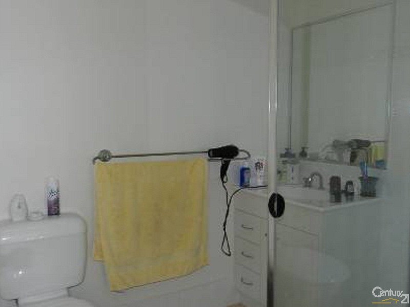3 Wareena Crescent, Glenvale QLD 4350