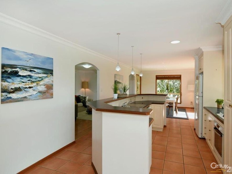 12 Andrews Court, Hodgson Vale QLD 4352