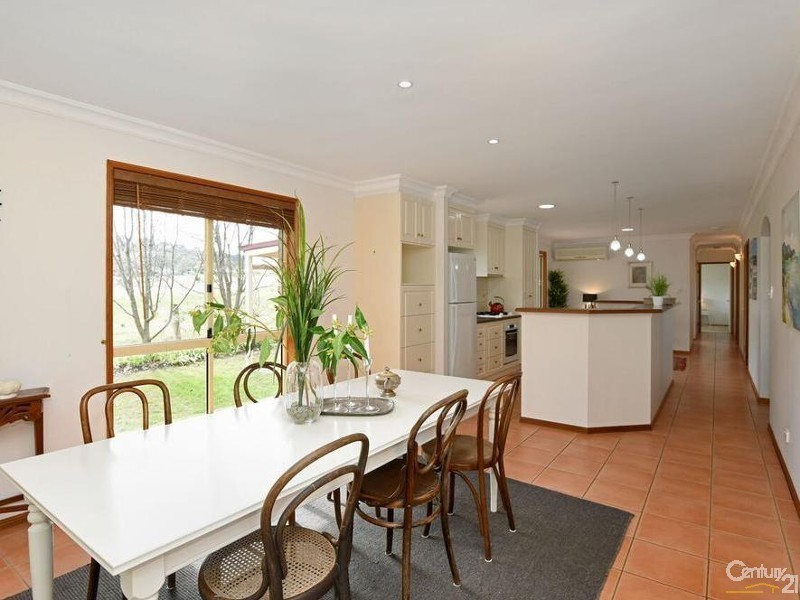 12 Andrews Court, Hodgson Vale QLD 4352
