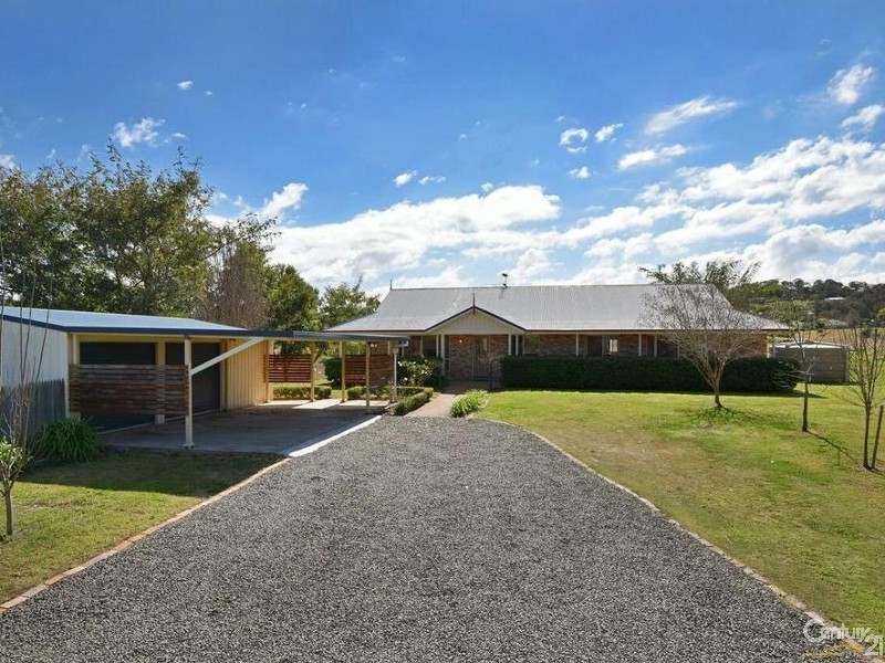 12 Andrews Court, Hodgson Vale QLD 4352