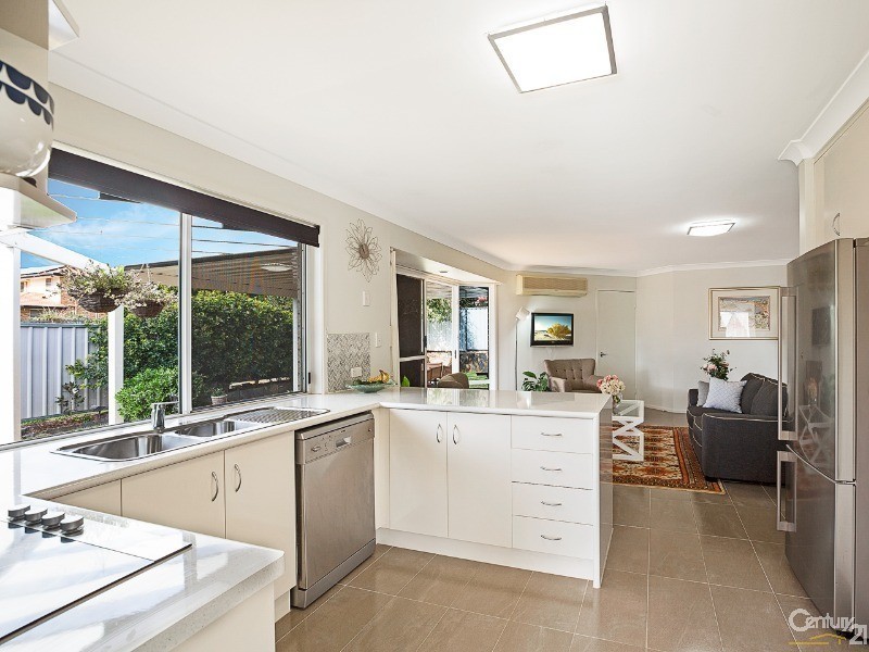 6 Hoad Court, Rangeville QLD 4350