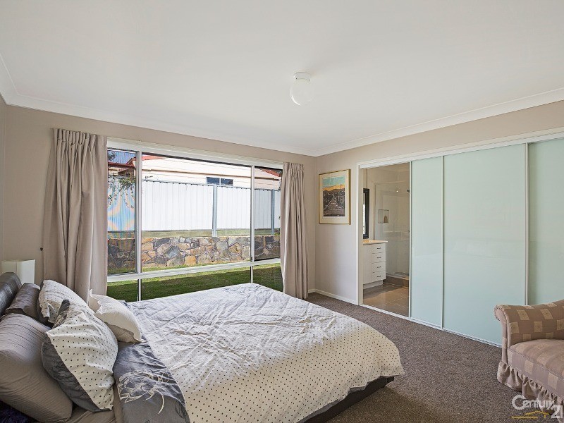 6 Hoad Court, Rangeville QLD 4350