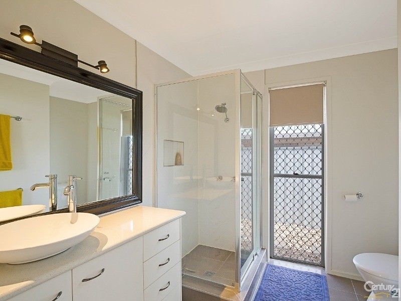 6 Hoad Court, Rangeville QLD 4350