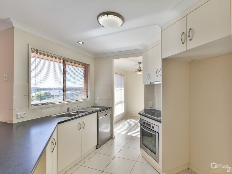 7 Willis Road, Meringandan West QLD 4352