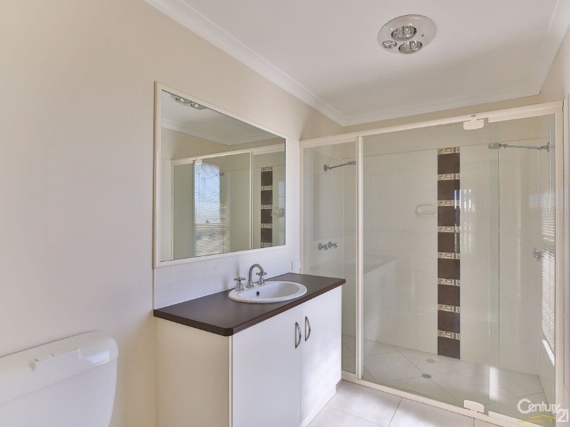 7 Willis Road, Meringandan West QLD 4352