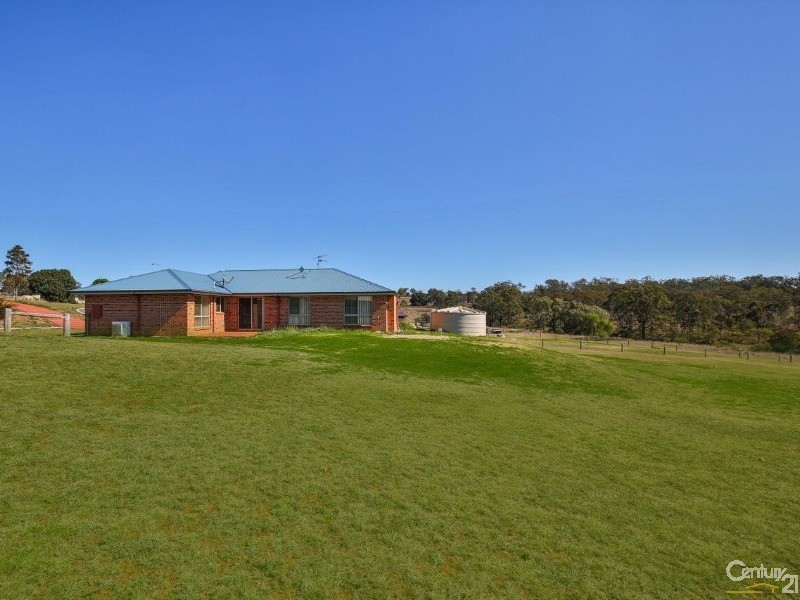 7 Willis Road, Meringandan West QLD 4352