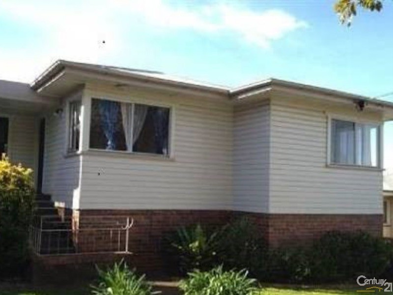 167 North Street, Rockville QLD 4350