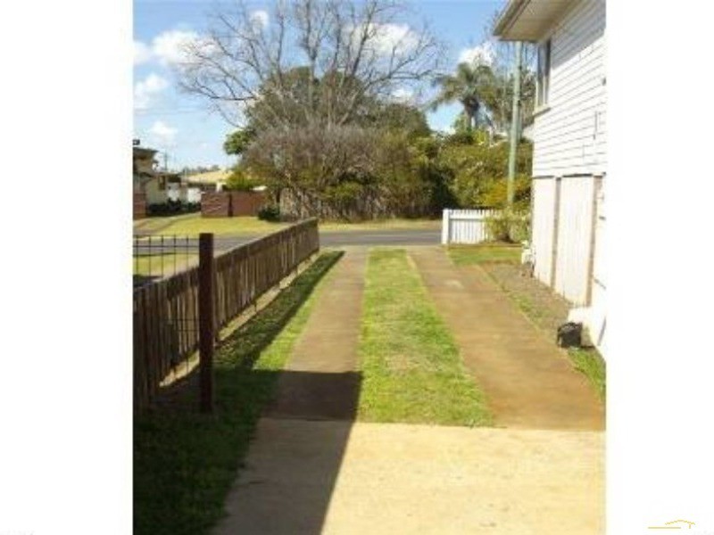 167 North Street, Rockville QLD 4350