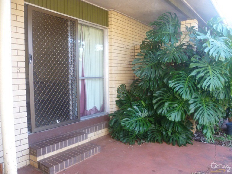 5/365 Margaret Street, Newtown QLD 4350