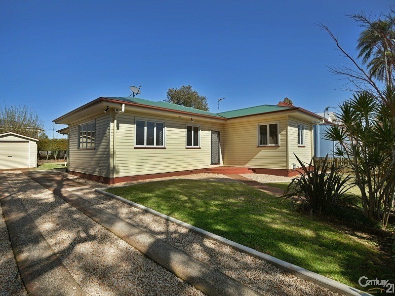 14A  Eton Street, East Toowoomba QLD 4350