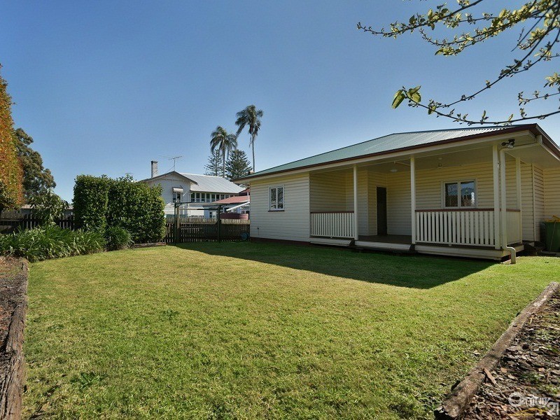 14A  Eton Street, East Toowoomba QLD 4350