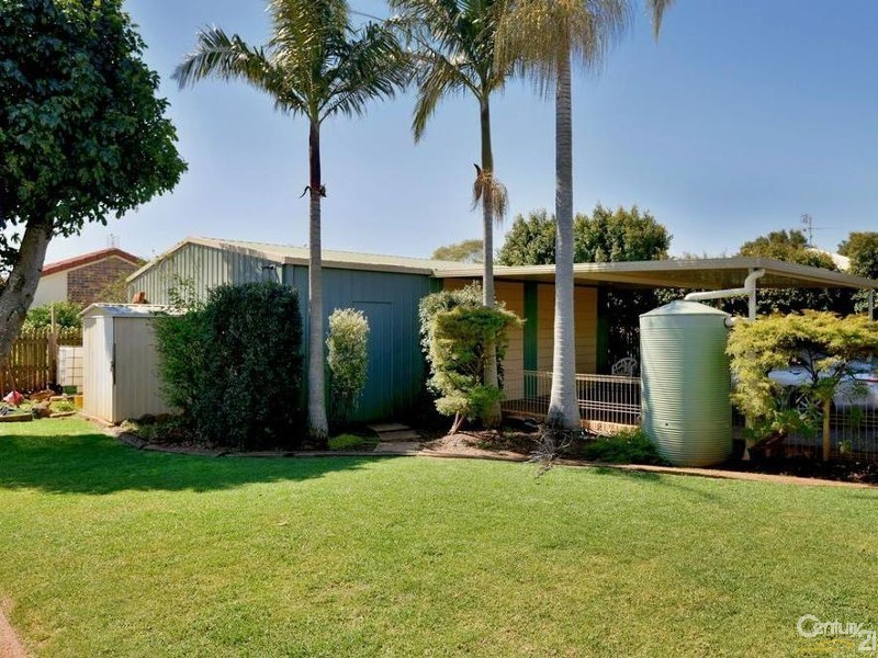 247 Nelson Street, Kearneys Spring QLD 4350