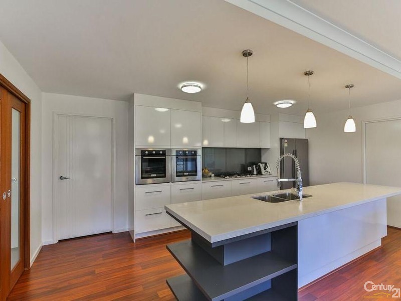 12 Lockyer Street, Kleinton QLD 4352