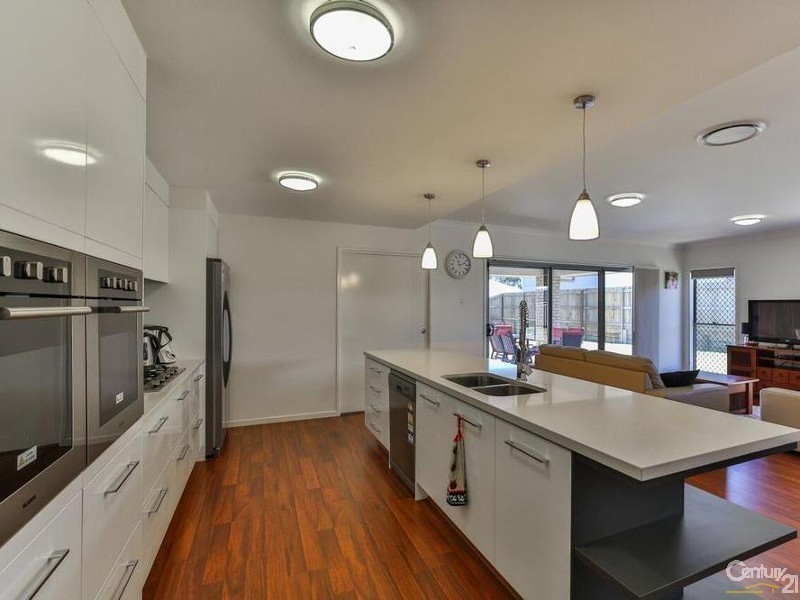 12 Lockyer Street, Kleinton QLD 4352