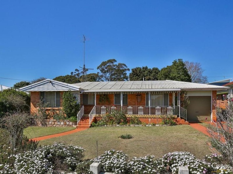 778 Ruthven Street, South Toowoomba QLD 4350