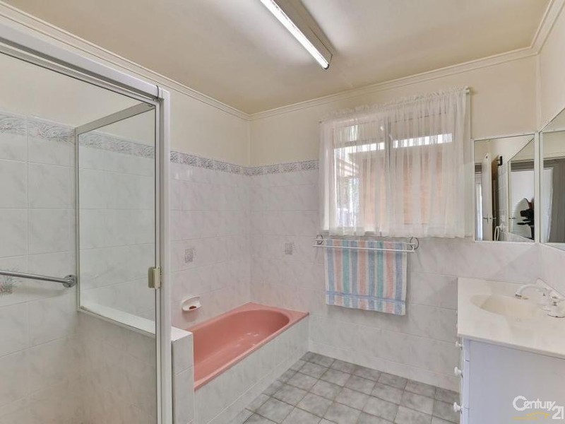 778 Ruthven Street, South Toowoomba QLD 4350