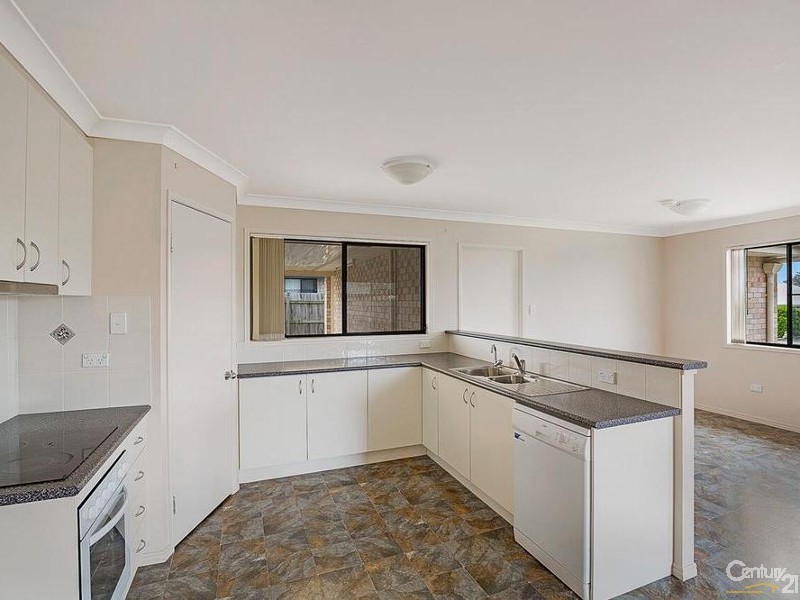 20 Corella Street, Meringandan West QLD 4352