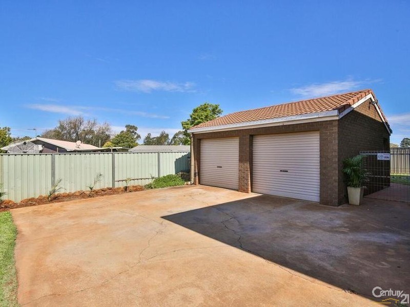44 Platz Street, Darling Heights QLD 4350