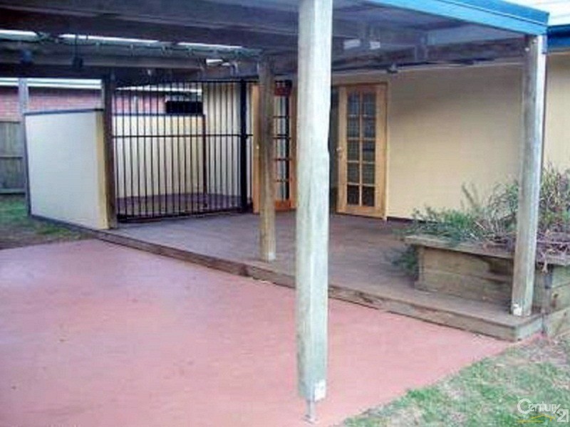 55 Jellicoe Street, Mount Lofty QLD 4350