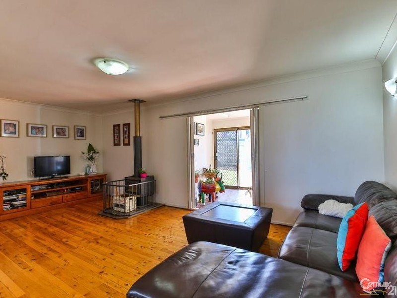 27 Rowbotham Street, Rangeville QLD 4350