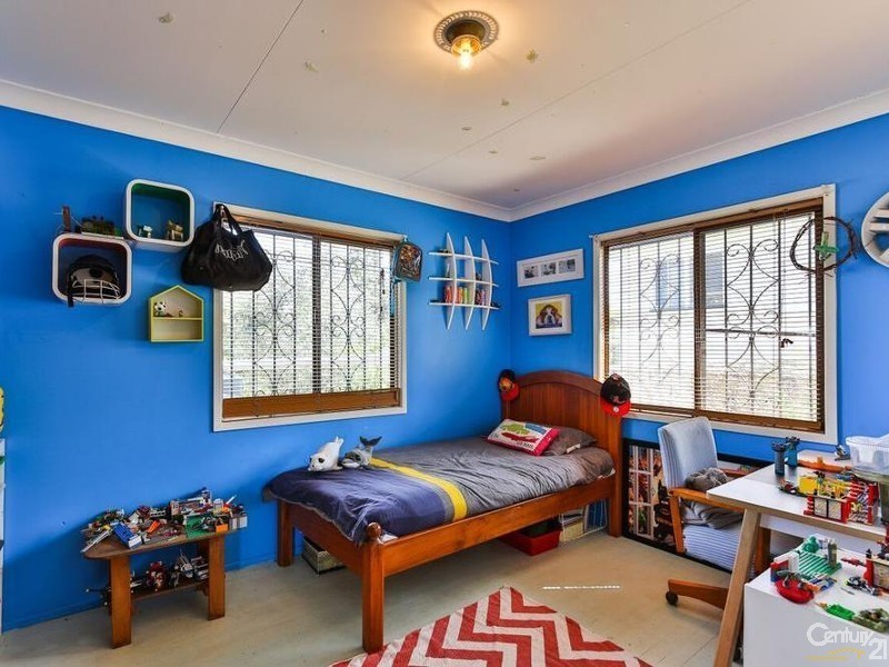 27 Rowbotham Street, Rangeville QLD 4350