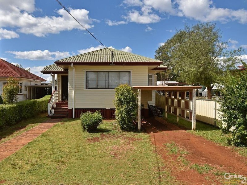 8A Bothwell Street, Newtown QLD 4350