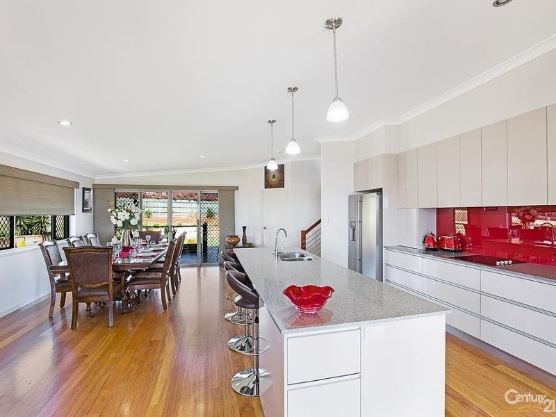 17 Mountview Court, Highfields QLD 4352